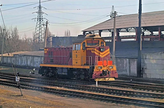 ТЭМ103-001. Украина, Донецкая область, станция Дебальцево. Автор: railman. Дата: 15 марта 2014 г.