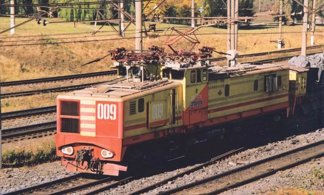 ОПЭ2-009. Россия, Белгородская область, Лебединский ГОК. Автор: valerijshitov. Дата: 1 октября 2005 г.