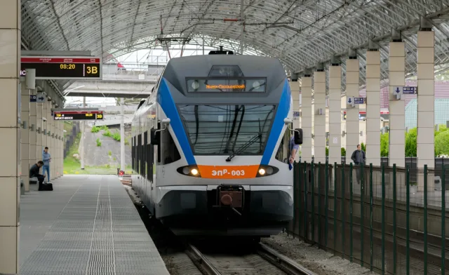 ЭПр-003. Беларусь, Брестская область, станция Брест-Центральный. Автор: Вадим Кузнецов. Дата: 18 мая 2020 г.