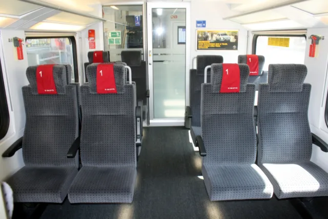 Stadler KISS салон. Автор: NAC. Дата: 10 августа 2013 г.