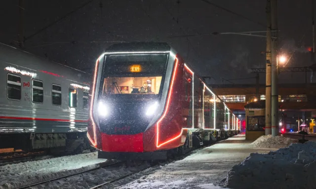 ЭС104-027. Россия, Башкортостан, станция Уфа. Автор: milrood. Дата: 21 декабря 2024 г.