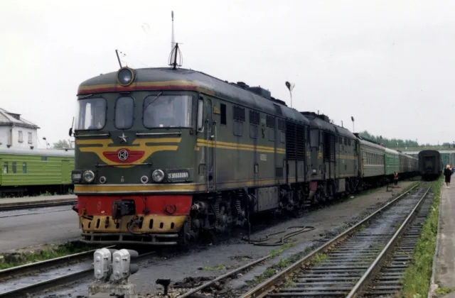 2ТЭП60-0068. Россия, Карелия, станция Петрозаводск-Пассажирский. Прислал: SHOMAS4416. Дата: кон. 1990-х гг.