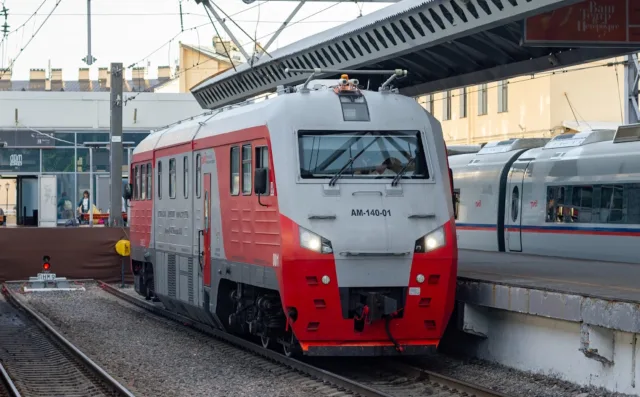 АМ140ПК-001. Россия, Санкт-Петербург, станция Санкт-Петербург-Главный. Автор: CHS200-011. Дата: 12 июля 2023 г.