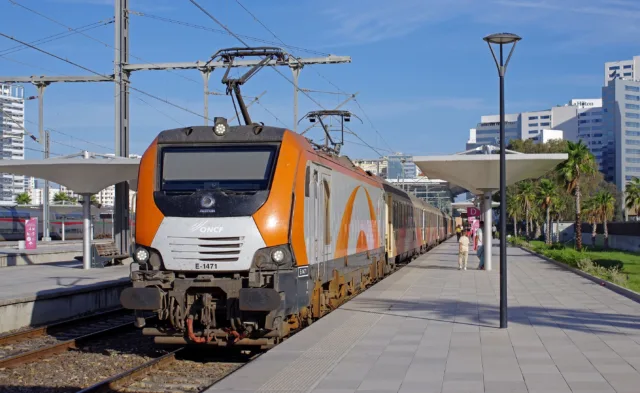 E-1471. Марокко, станция Танжер-Виля. Автор: Brian Carter. Дата: 2 октября 2023 г.