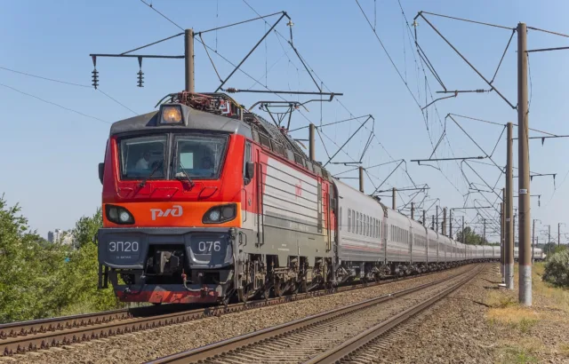 ЭП20-076. Россия, Ростовская область, перегон пост 7 км – пост 19 км. Автор: Алексей Куриленко. Дата: 15 июля 2022 г.