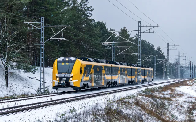 16EV-0022. Латвия, Рига, перегон Вецаки — Зиемельблазма. Автор: pilot_motor. Дата: 14 декабря 2025 г.